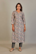 Load image into Gallery viewer, Pure Italian Digital Printed Fabric Black Paisley Silk Blue & Yellow Flower Kurti