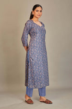 Load image into Gallery viewer, Jaam Satin Digital Printed Fabric Blue Cream Flower Kurti
