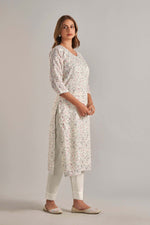 Load image into Gallery viewer, Jaam Satin Digital Printed Fabric Cream Rani Mehandi Flower Kurti

