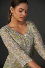 Load image into Gallery viewer, Pure Linen Cotton Digital Ptd Kurti Mehandi Paisley
