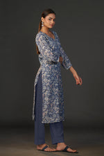 Load image into Gallery viewer, Pure Linen Cotton Digital Ptd Kurti Dark Blue
